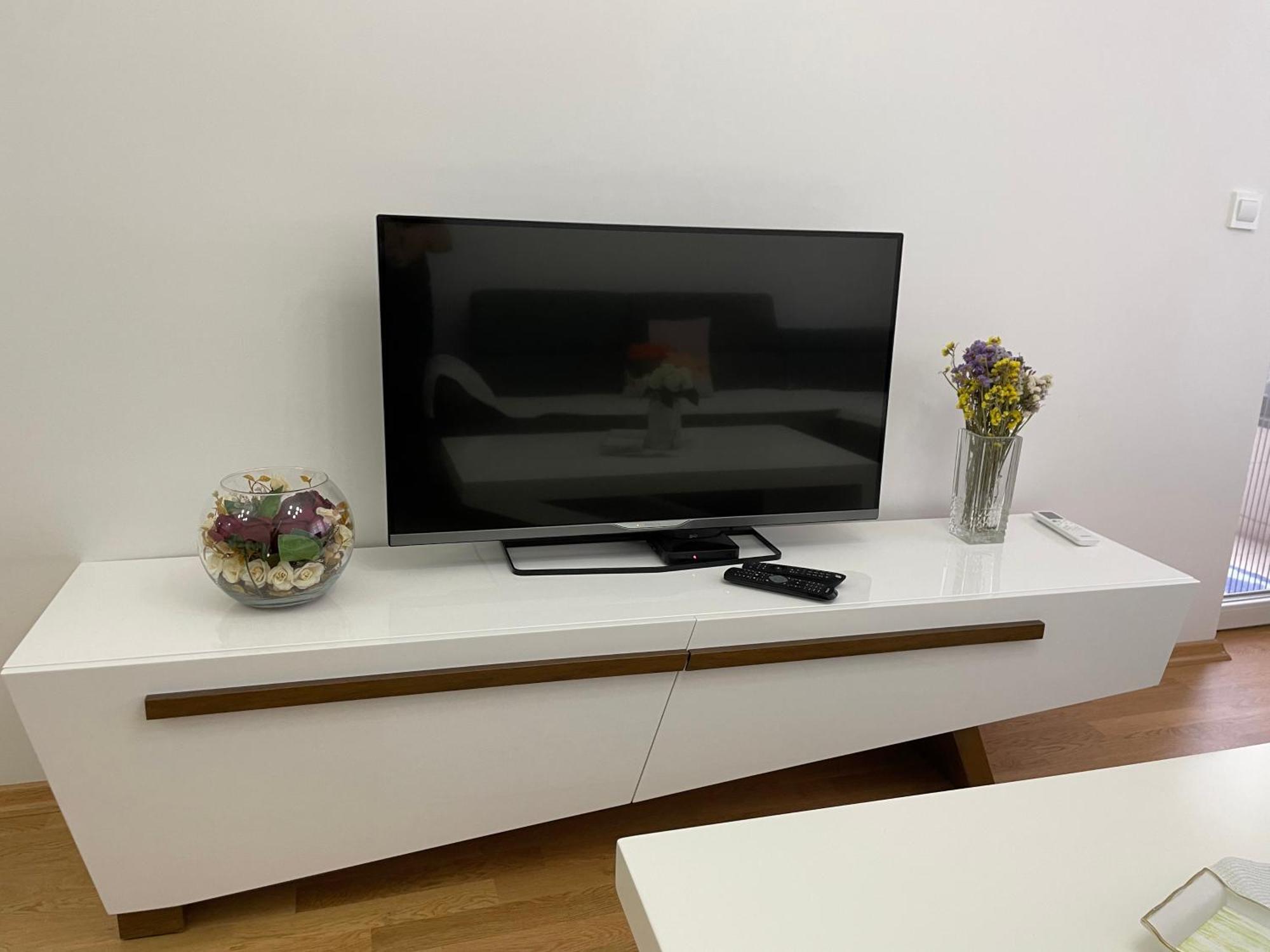 Tuse Lux Apartments Скоп'є Екстер'єр фото